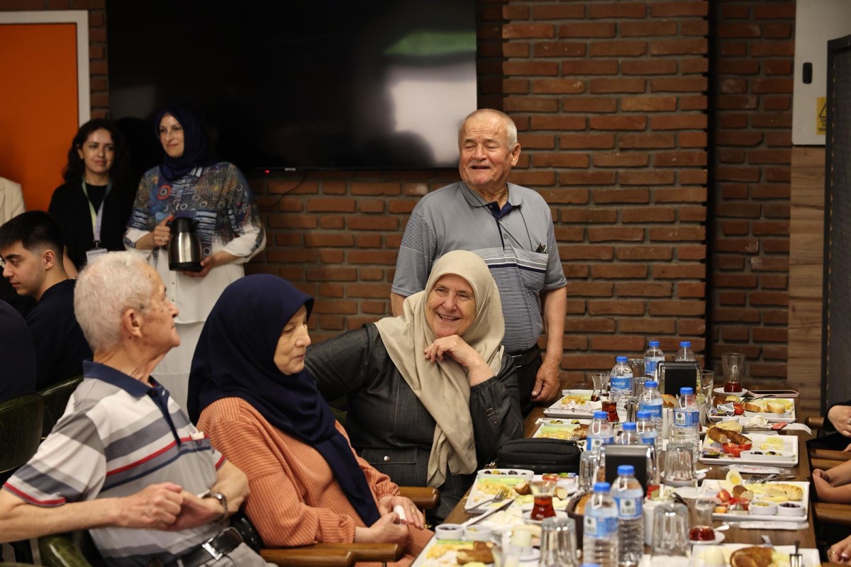 Serdivan’da Aile Değerleri Aynı Sofrada Buluştu
