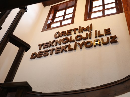 SAKARYA E-TİCARETTE EZBER BOZUYOR