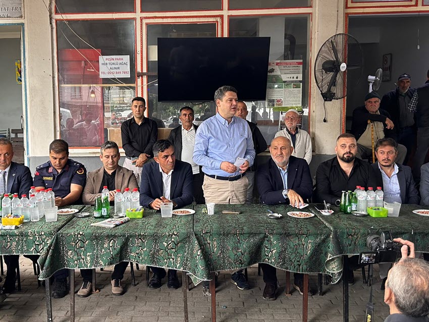 Kaymakam Gökpınar ve Başkan Püsküllü, Ortaköy mahallesinde halk toplantısı yaptı