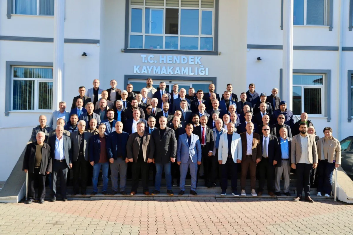 Hendek'te 19 Ekim Muhtarlar günü kutlama töreni gerçekleşti
