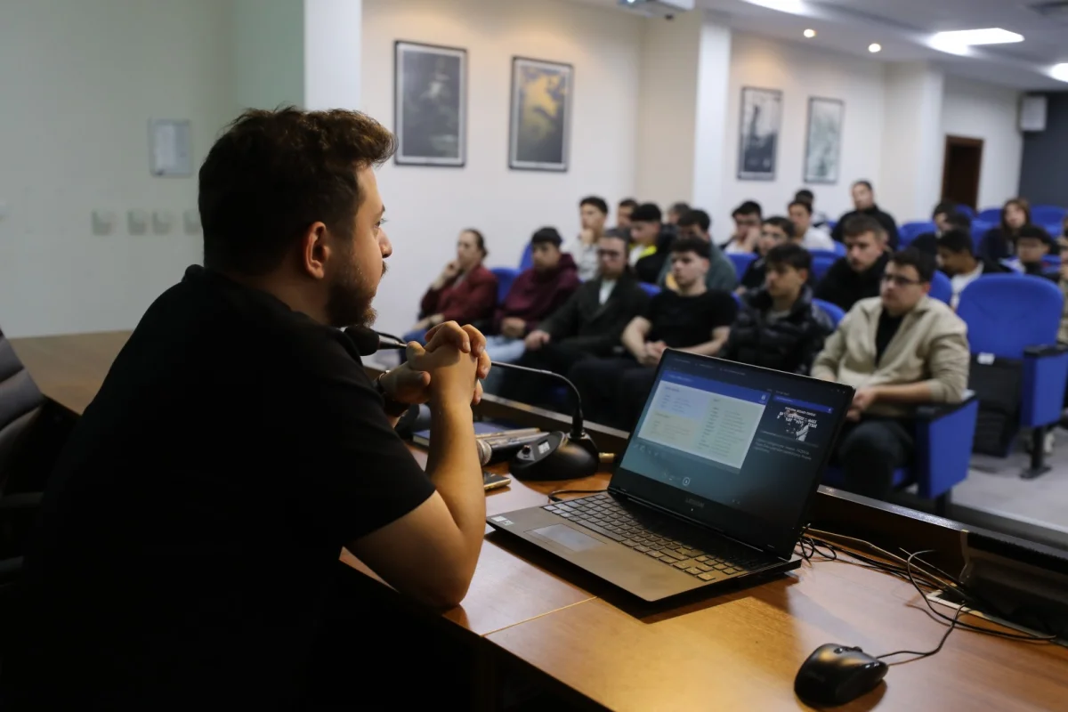 Meslek lisesi öğrencileri SUBÜ’yü ziyaret etti