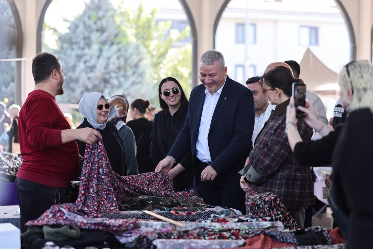 Serdivan’da Arabacıalanı Pazar Yeri’nde İki Günde İki Yeni Hizmet